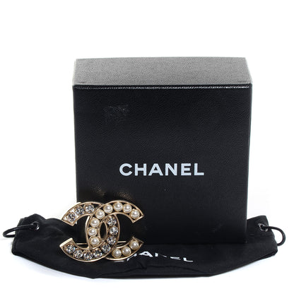Chanel Pearl Crystal CC Brooch Gold 5 of 5