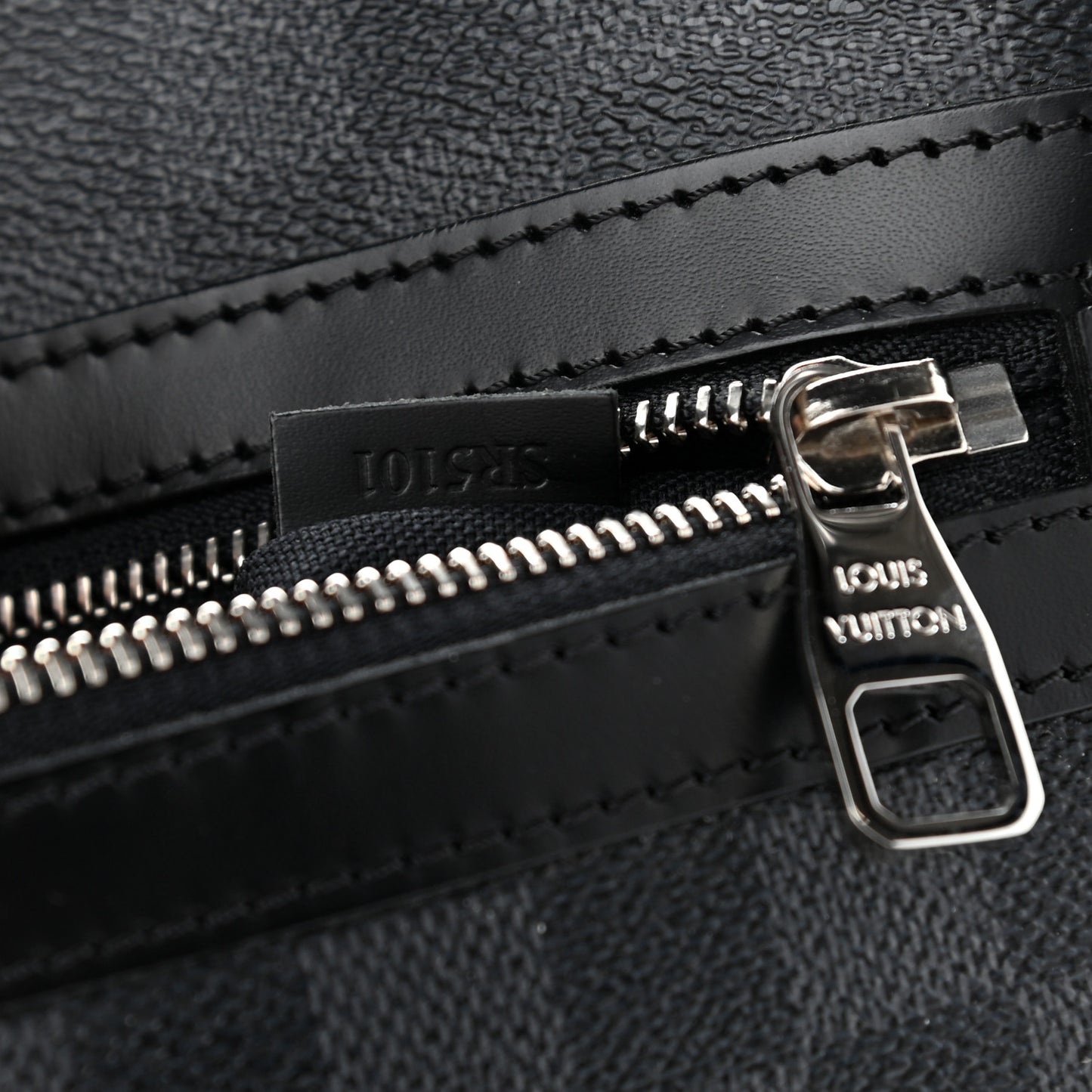 Damier Graphite Mick GM