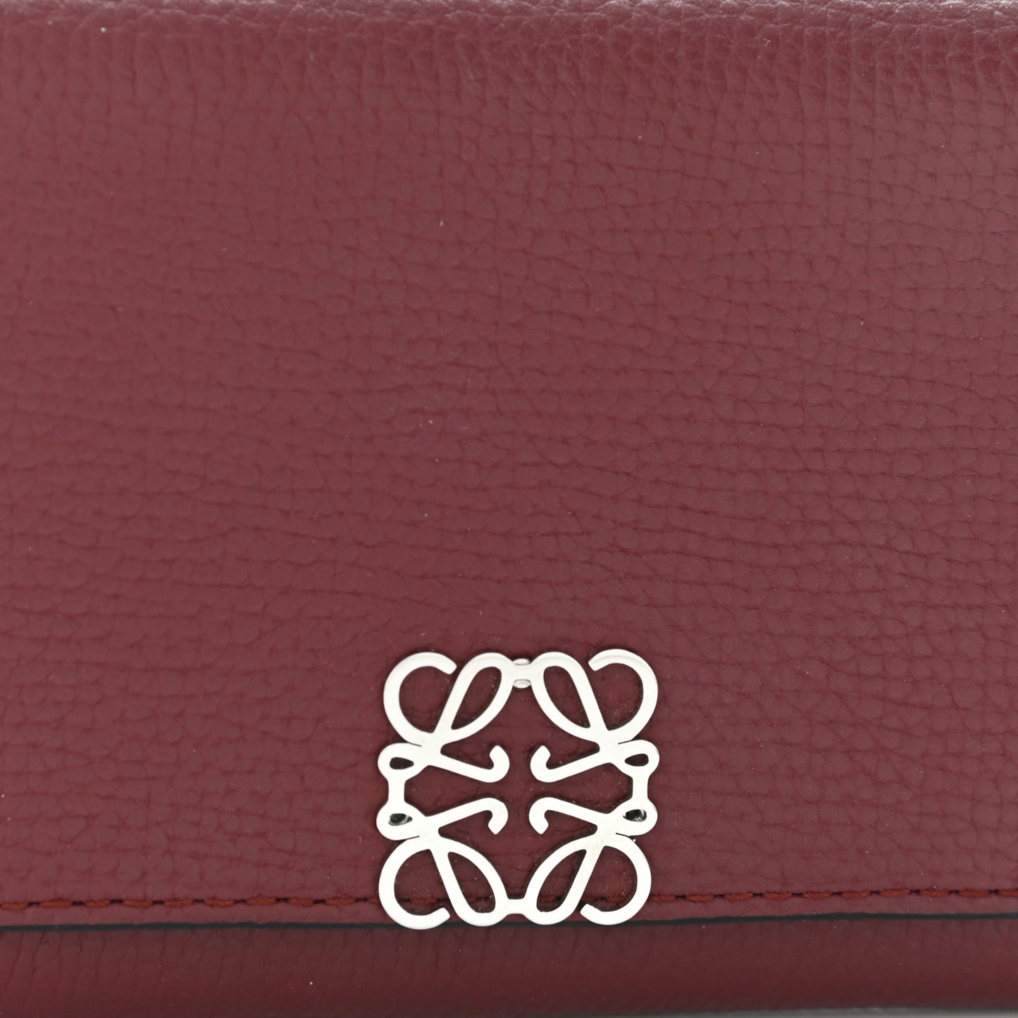 Pebble Grain Calfskin Anagram Small Vertical Wallet Berry