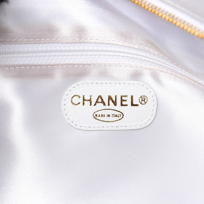 Chanel Caviar Large CC Shoulder Bag White 6 of 16