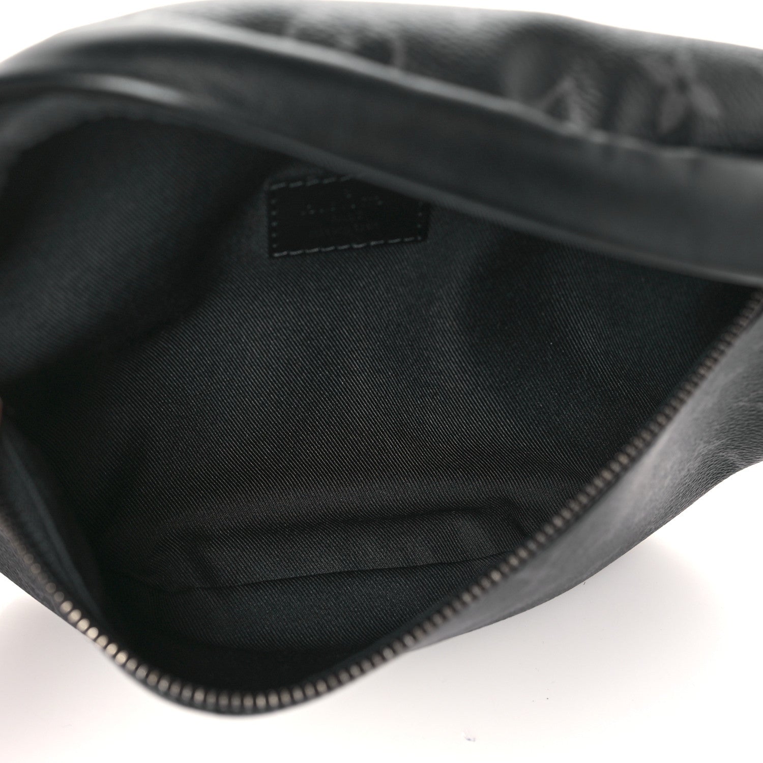 Louis Vuitton Monogram Eclipse Discovery Bumbag 5 of 9