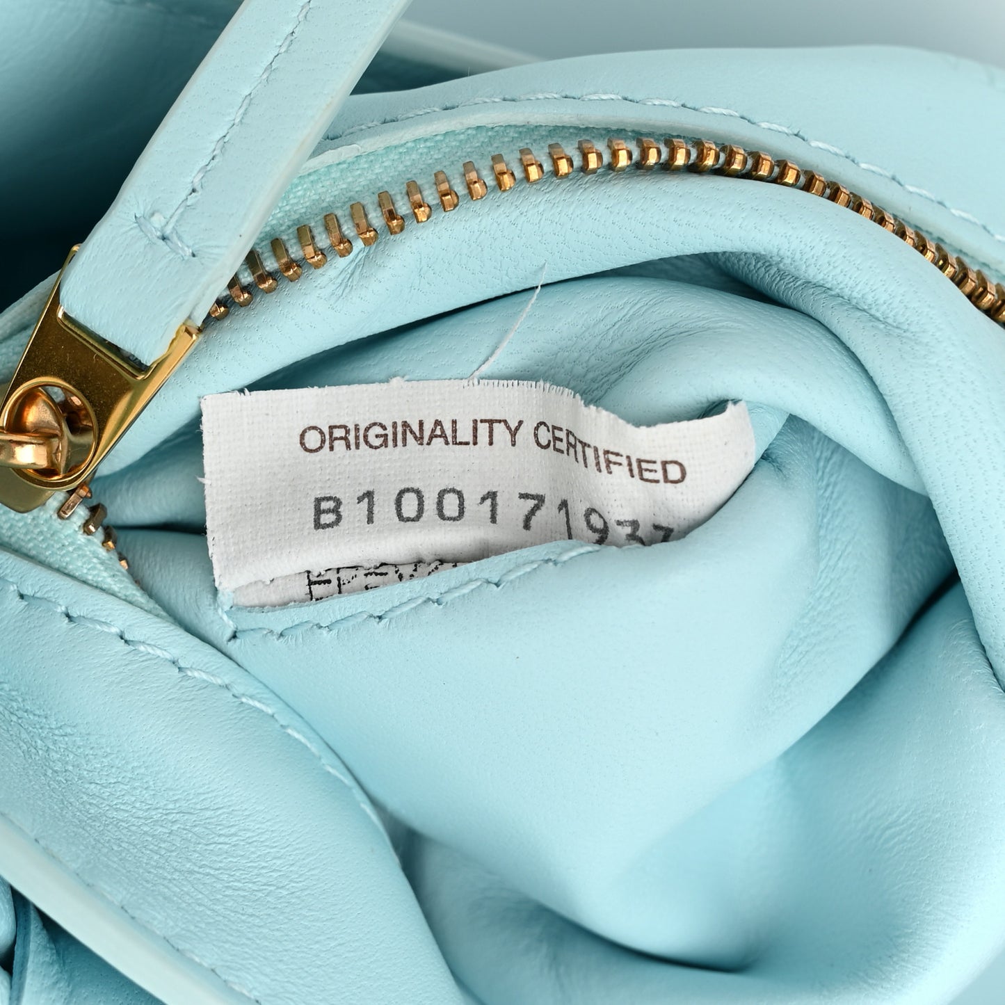Maxi Intrecciato Padded Cassette Crossbody Bag Linoleum