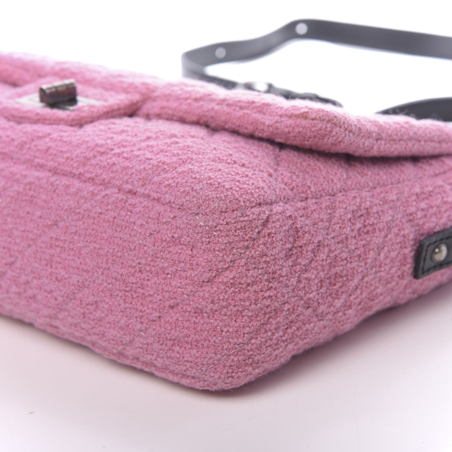 Tweed Reissue XL Maxi Jumbo Flap Pink