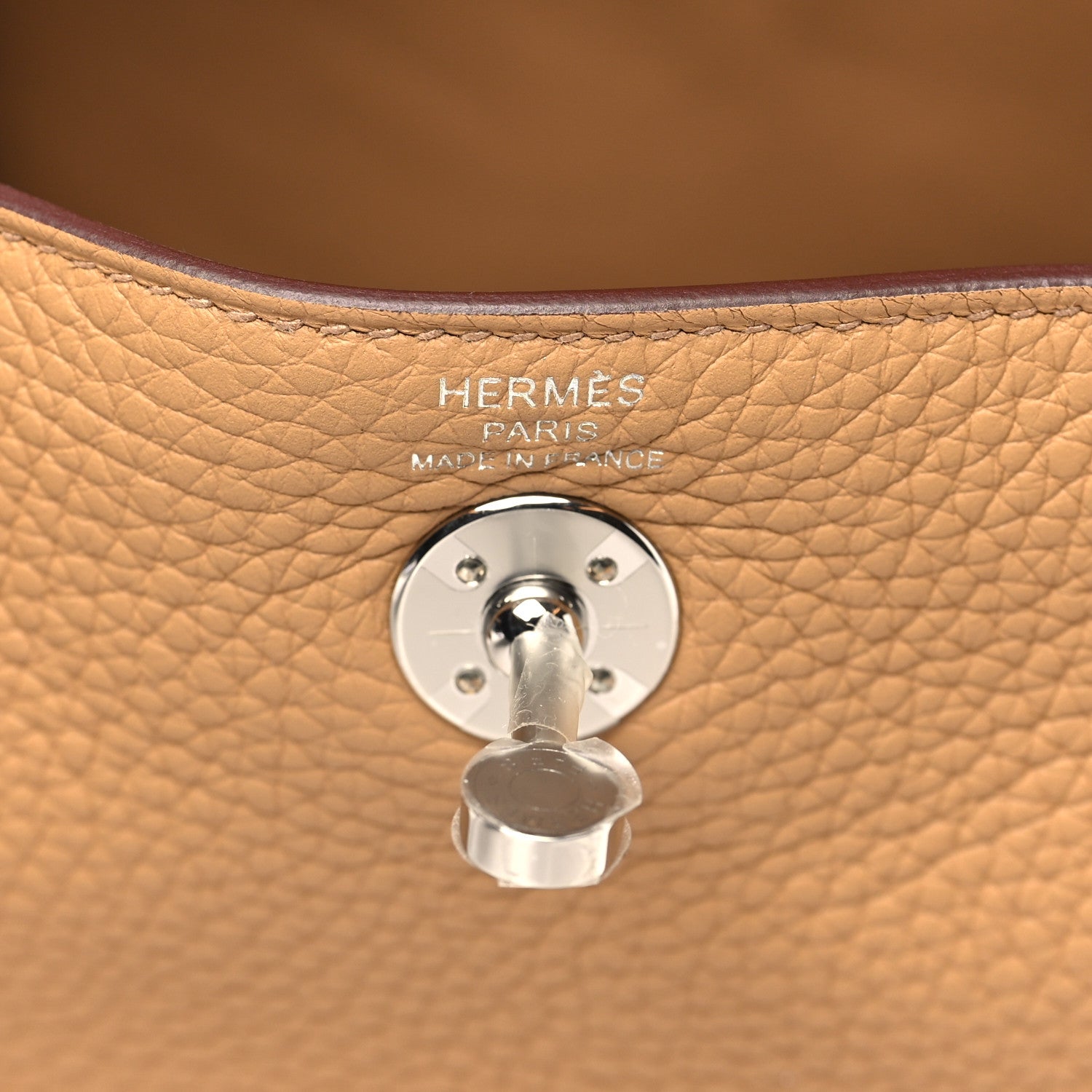 Hermes Taurillon Clemence Mini Lindy 20 Biscuit 6 of 11