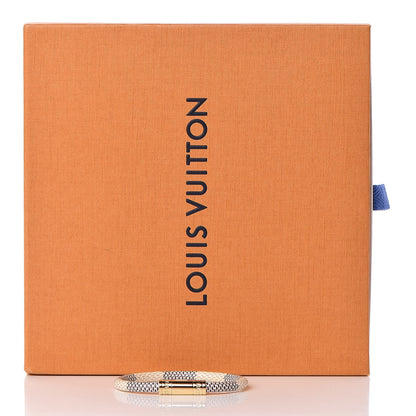 Louis Vuitton Damier Azur Keep It Bracelet 17 6 of 6