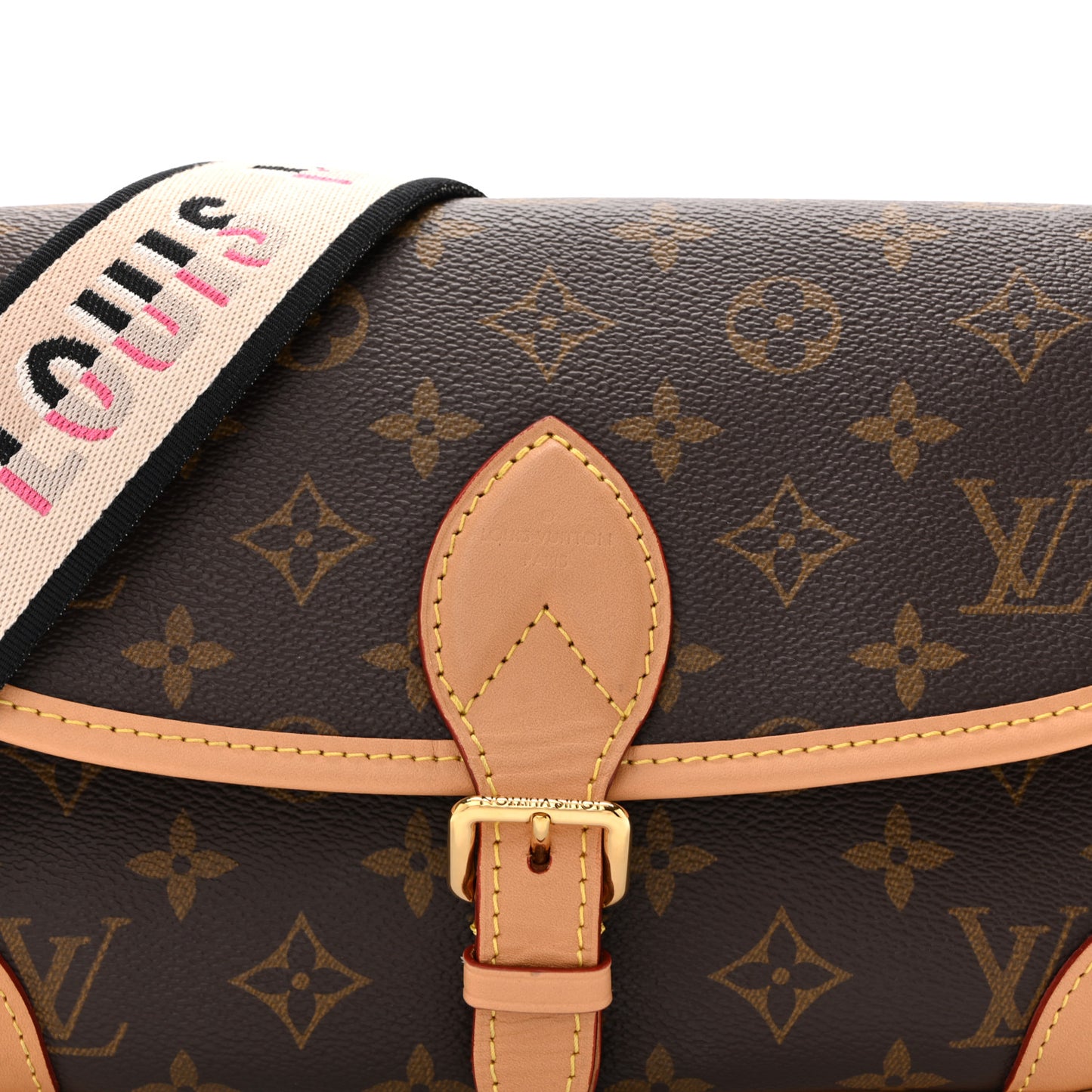 Monogram Diane Black