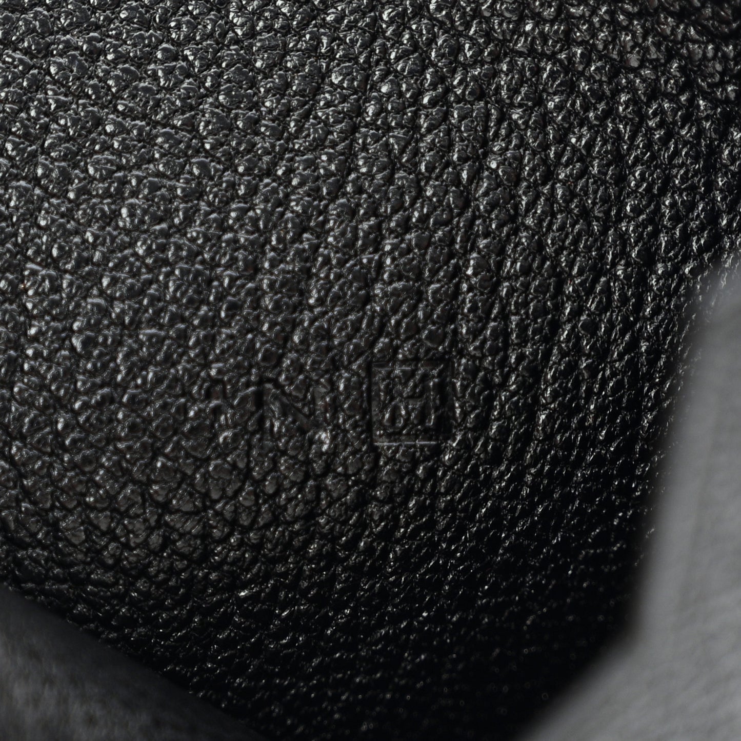 Chevre Mysore Bearn Card Holder Wallet Black