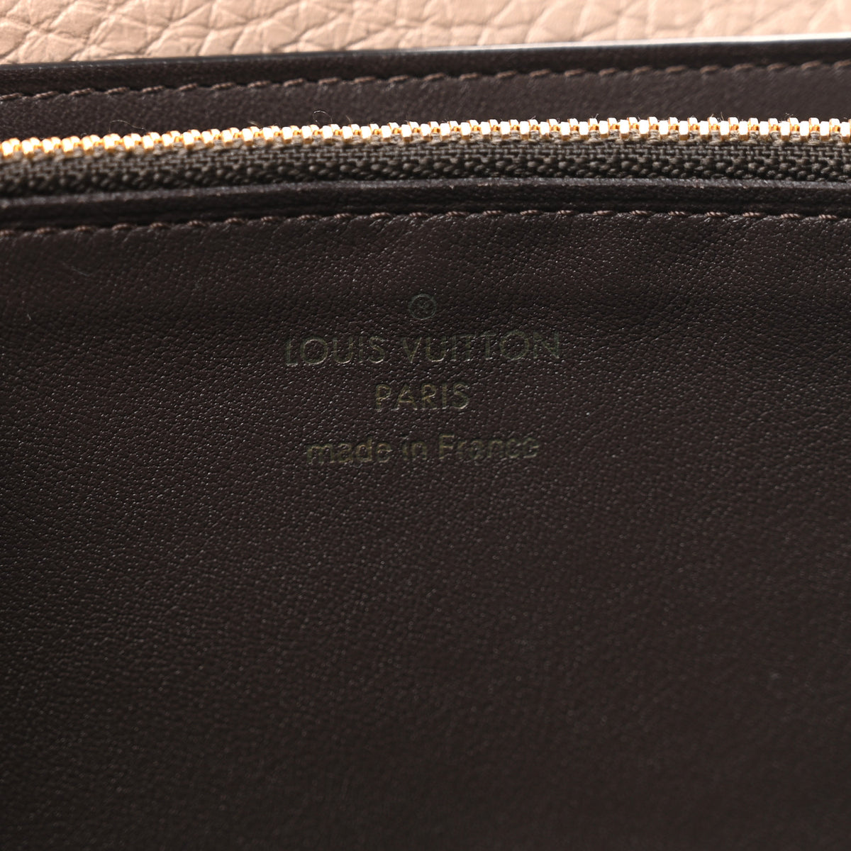 Louis Vuitton Taurillon Capucines Wallet Galet 6 of 7