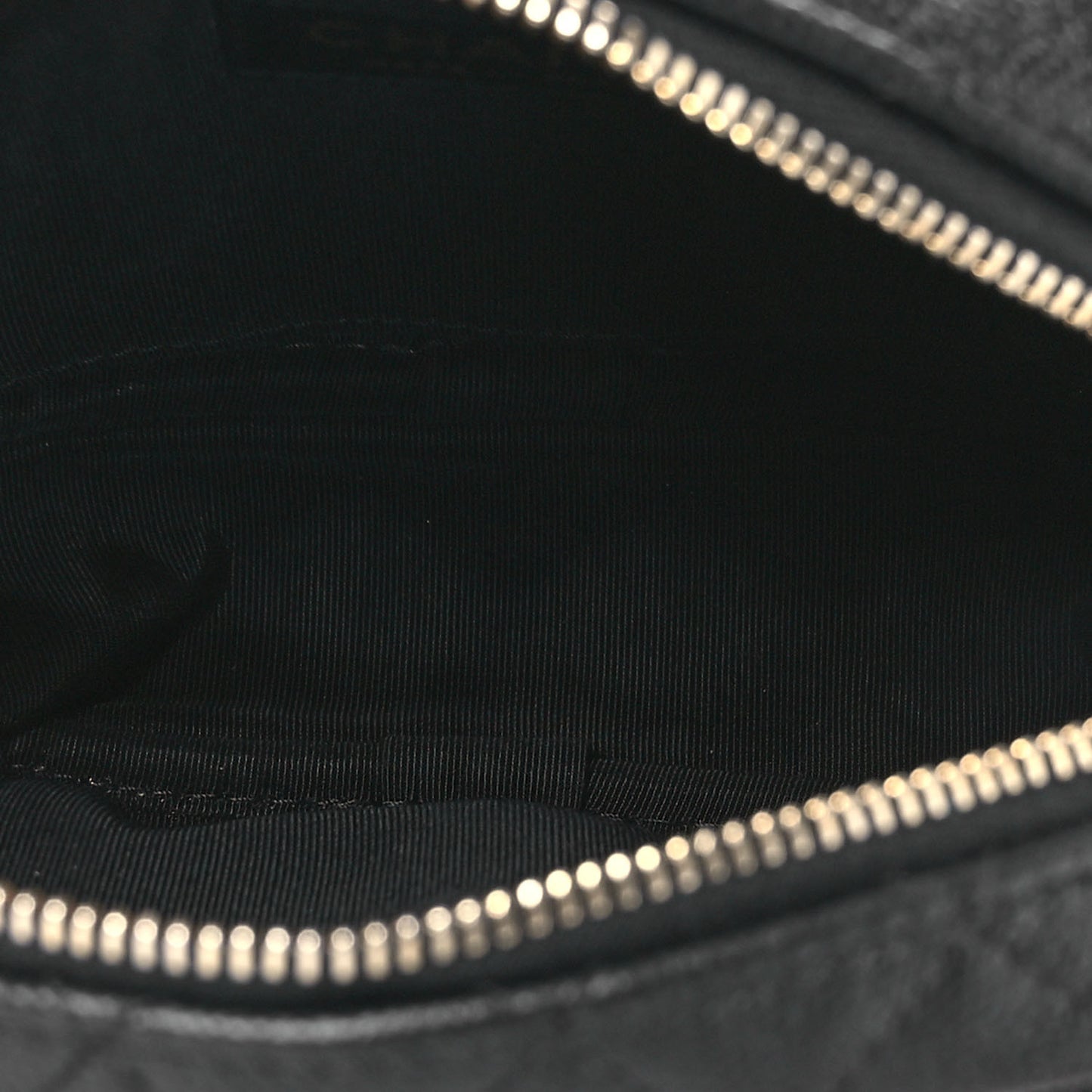 Caviar Quilted CC Day Camera Case Black