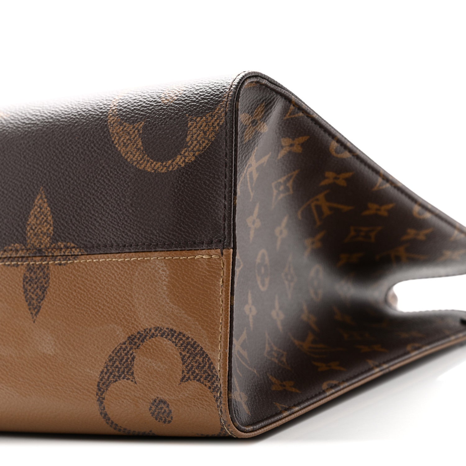 Louis Vuitton Reverse Monogram Giant Onthego MM 9 of 9