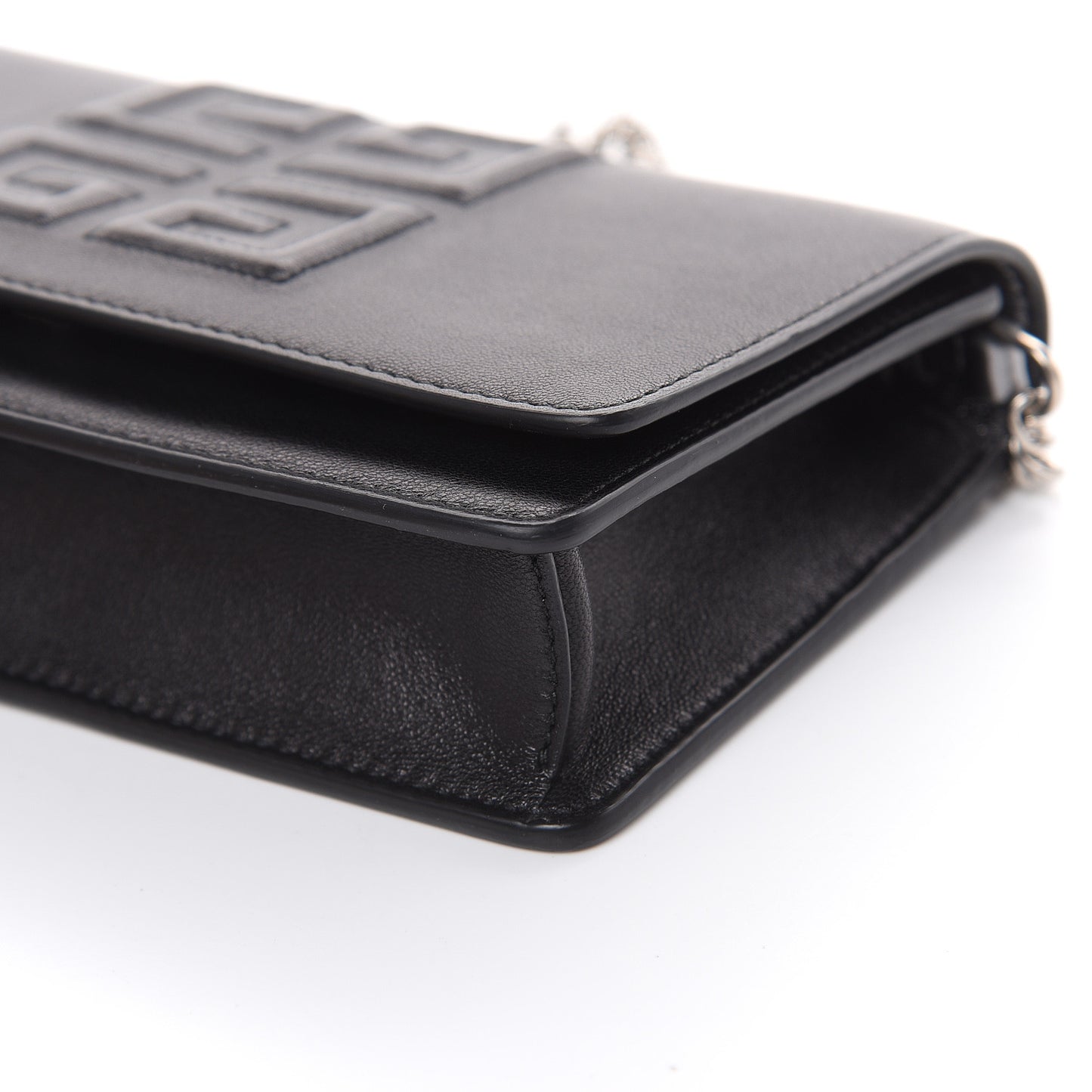Lambskin Emblem Chain Wallet Black