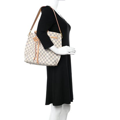 Louis Vuitton Damier Azur Girolata 2 of 11
