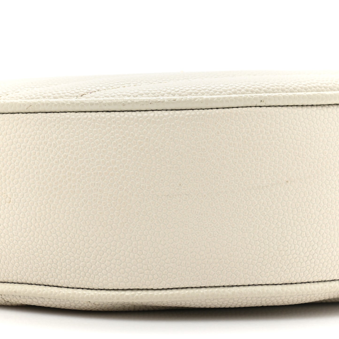 Grain De Poudre Matelasse Chevron Quilted Round Vinyle Camera Bag Crema Soft