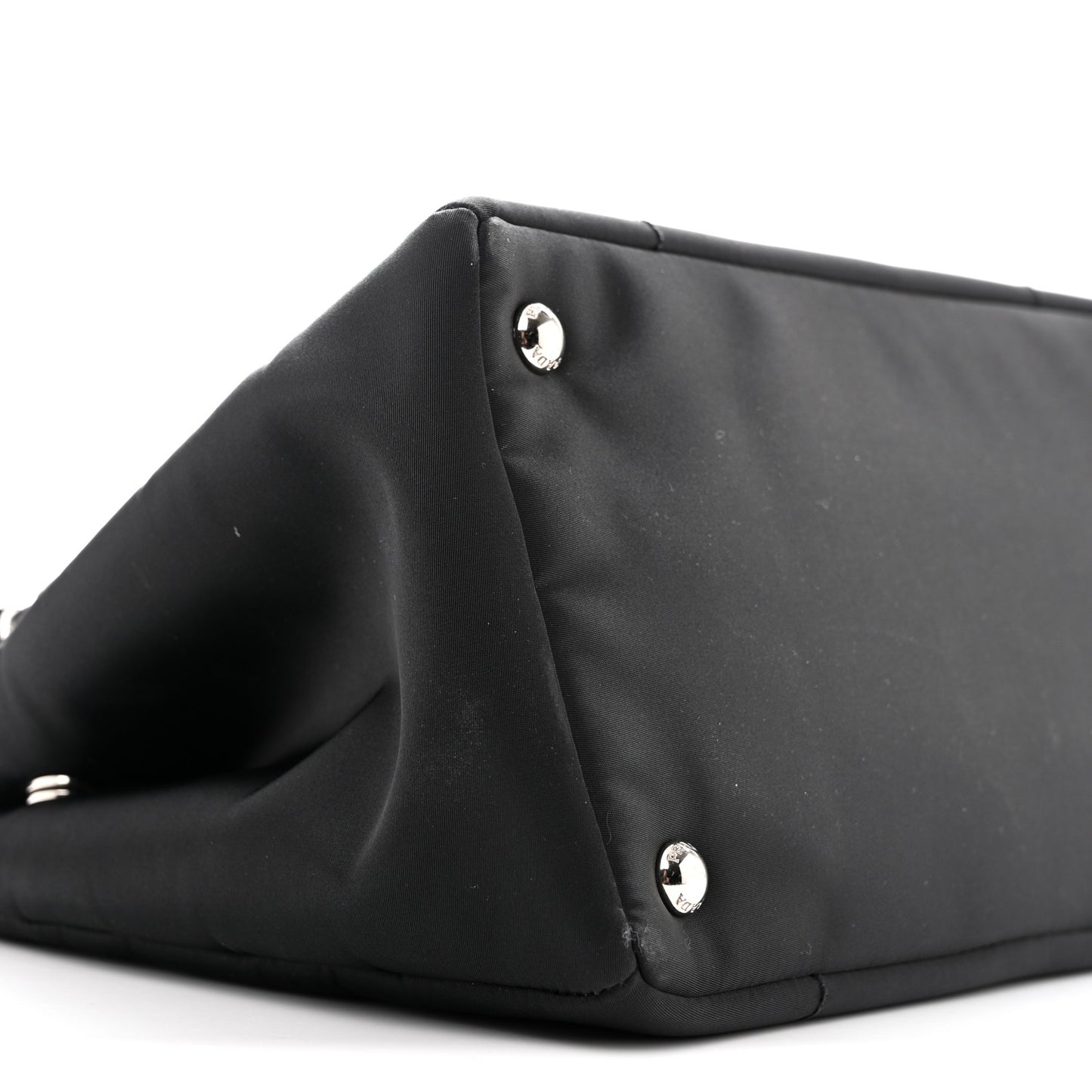 Tessuto Nylon Nappa Zip Pocket Chain Tote Black