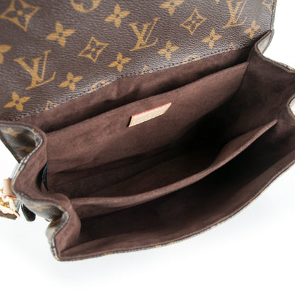 Louis Vuitton Monogram Pochette Metis 5 of 8
