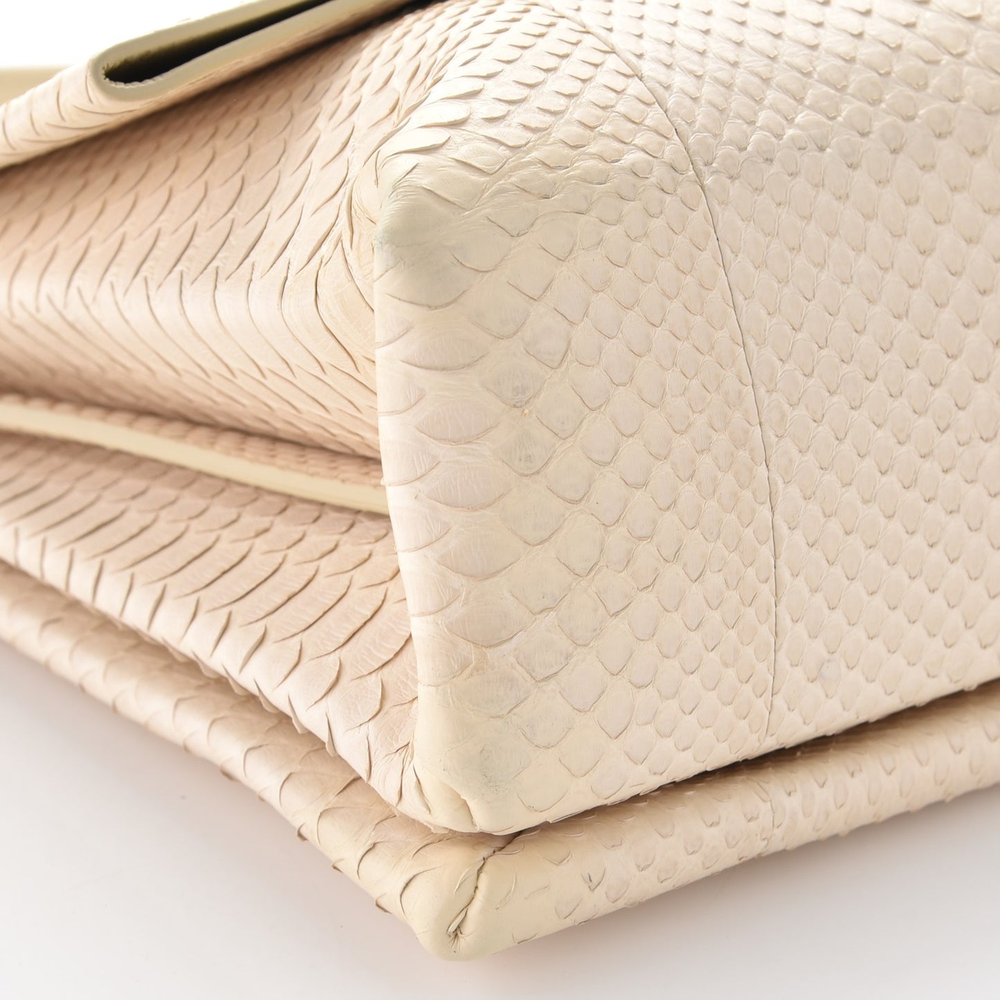 Python Blade Flap Beige