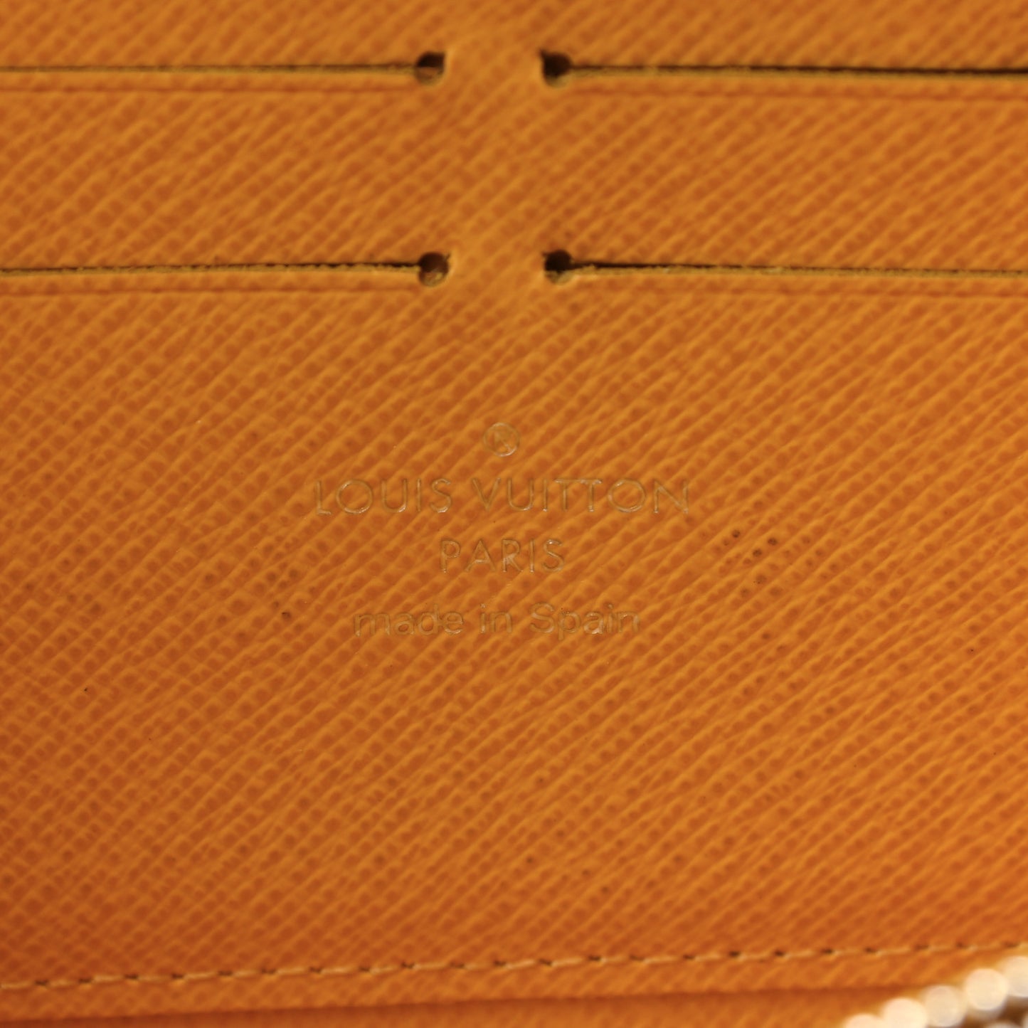 Epi Zippy Wallet Gres