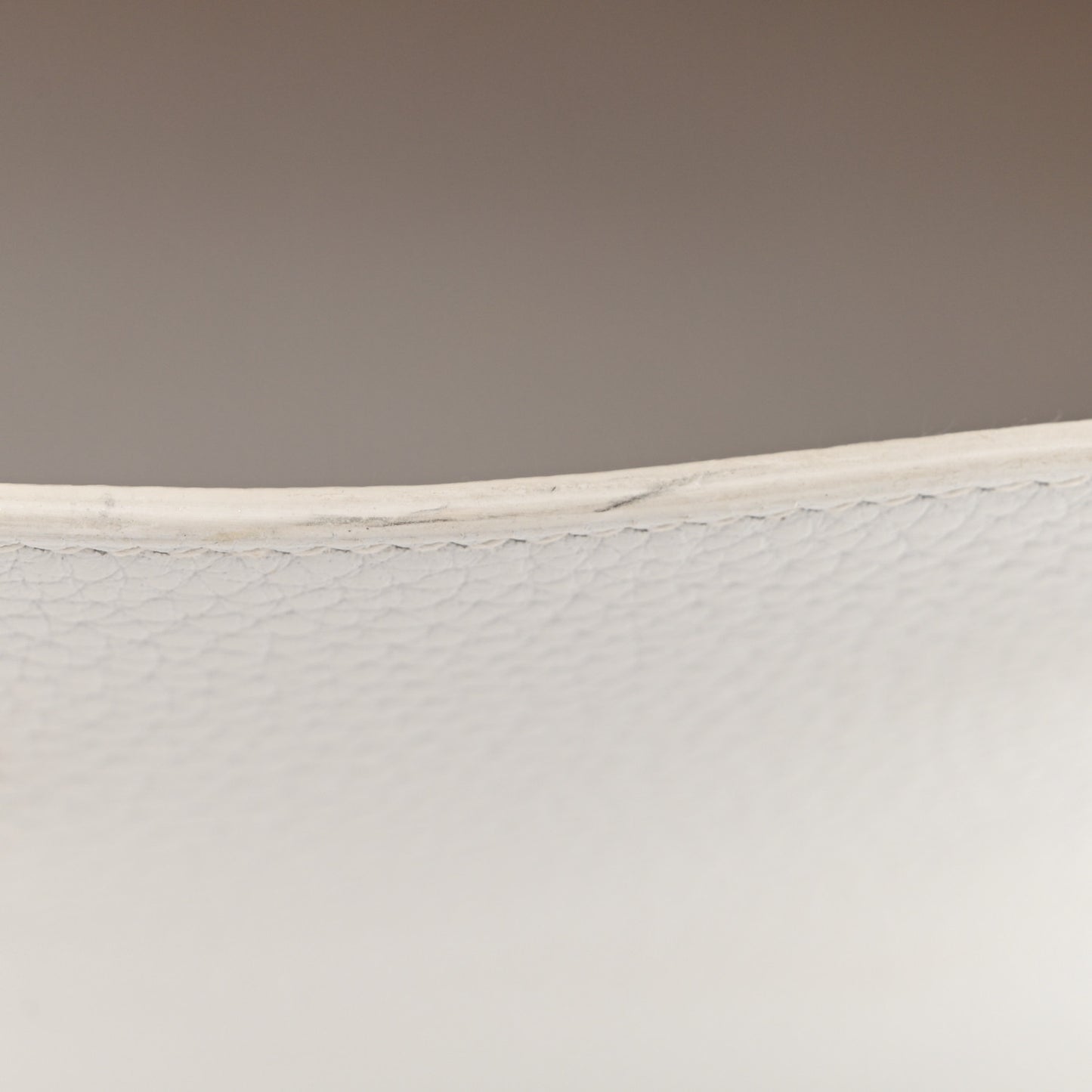 Taurillon Clemence Kelly Retourne 28 White