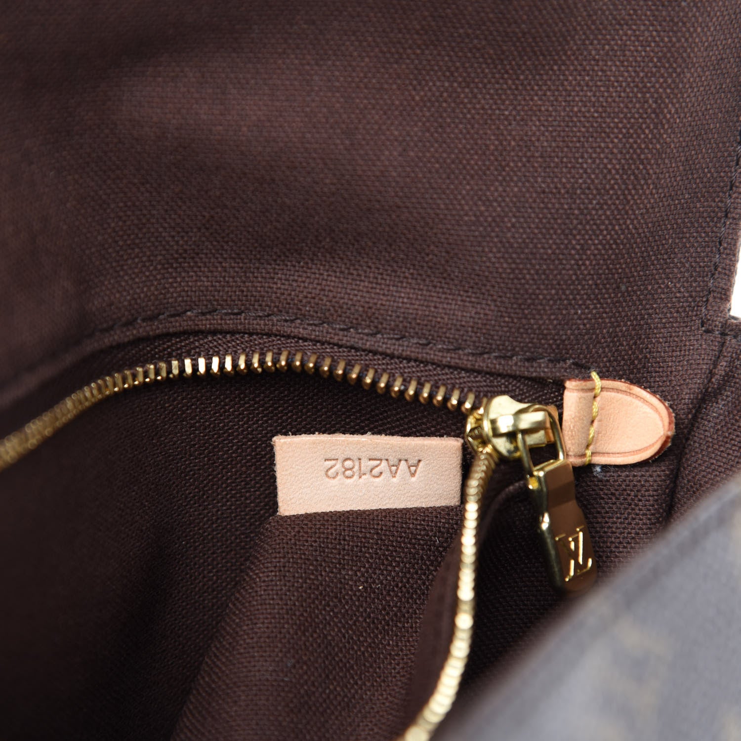 Louis Vuitton Monogram Chantilly PM 9 of 10