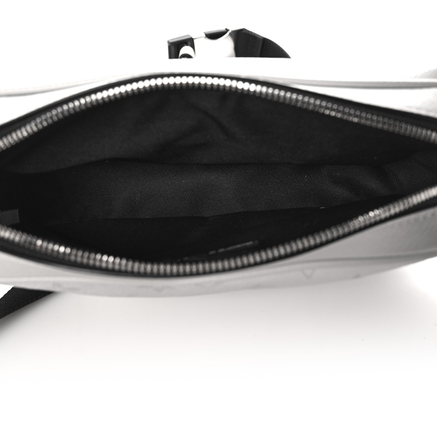 Louis Vuitton Taiga Monogram Outdoor Bumbag White 4 of 10