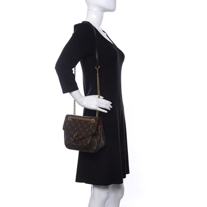Louis Vuitton Monogram Passy 2 of 9