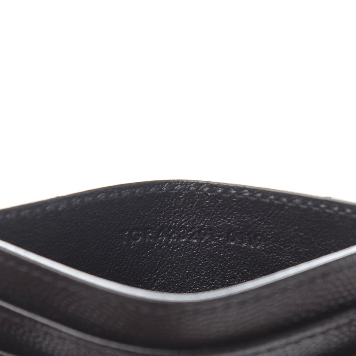 Grain De Poudre Matelasse Chevron Monogram Credit Card Case Black