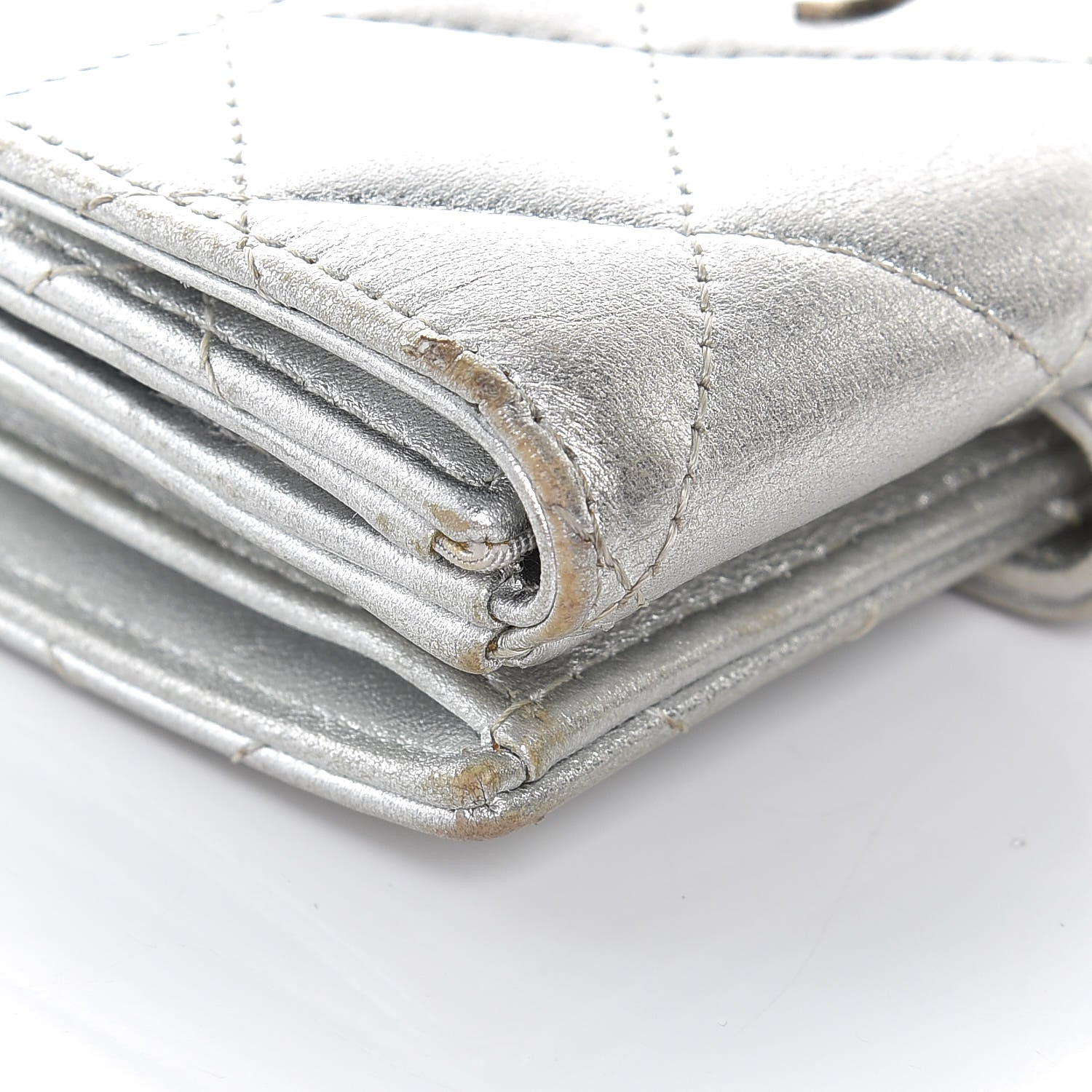 Chanel Metallic Lambskin Quilted Compact French Flap Wallet Silver 14 of 15