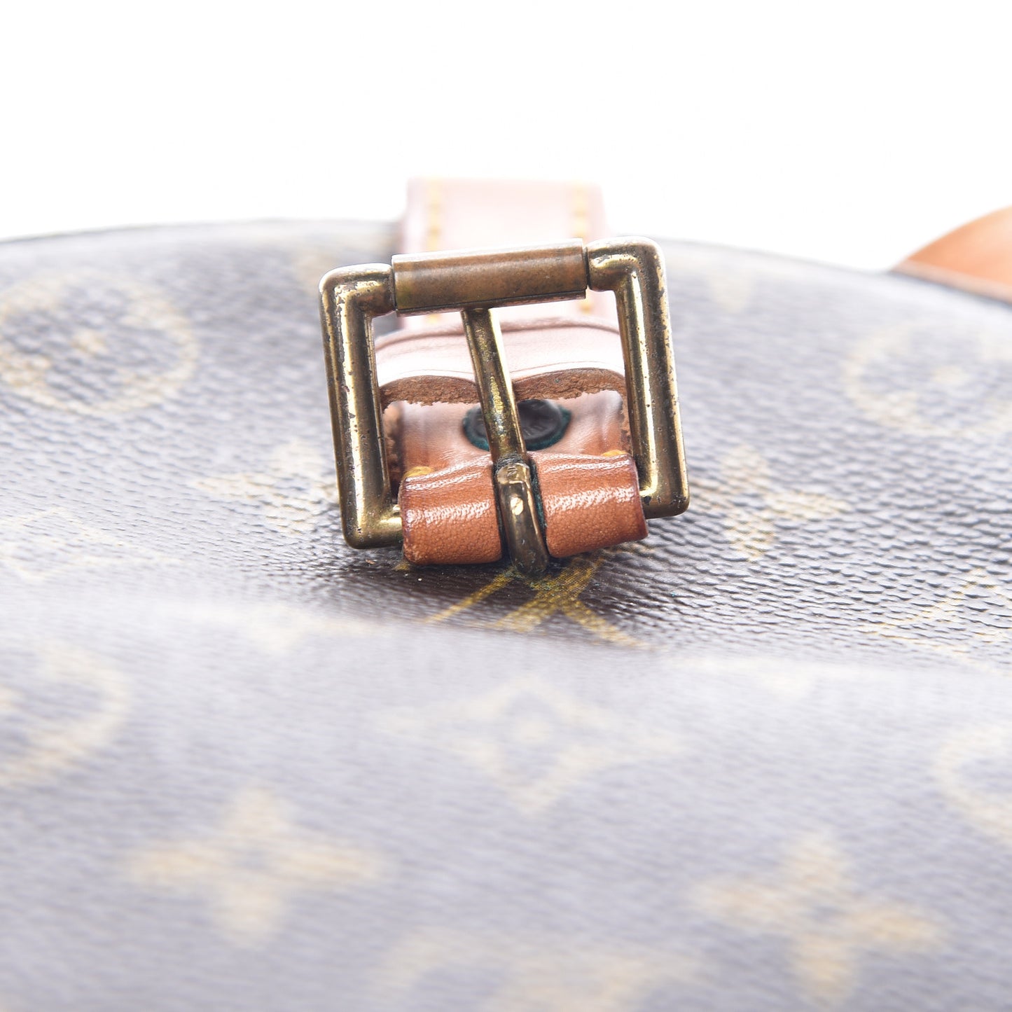 Monogram Chantilly GM