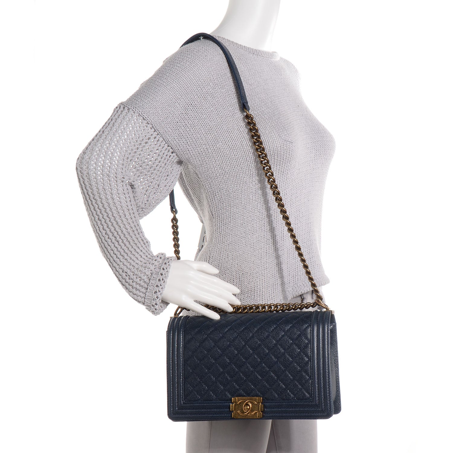 Chanel Caviar Quilted Medium Boy Flap Navy 2 of 9