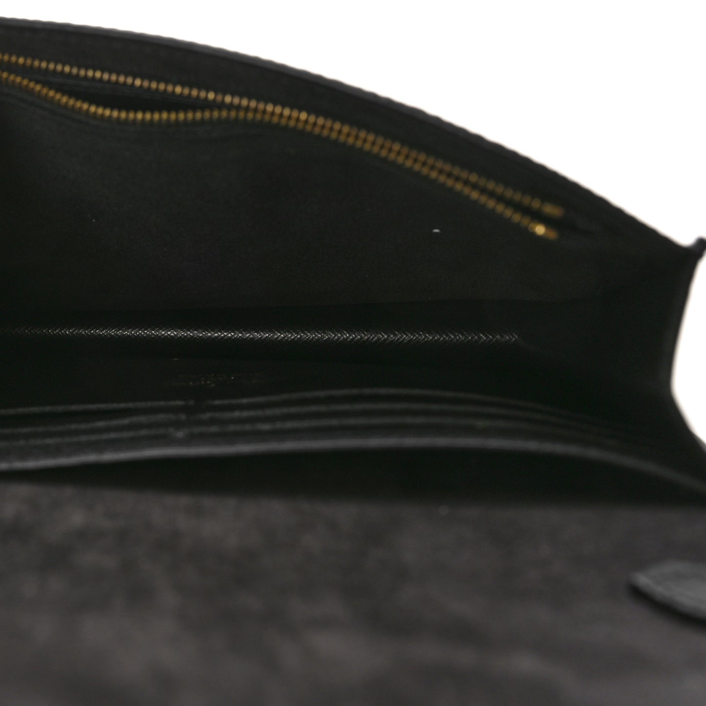 Epi Twist Belt Chain Wallet Black