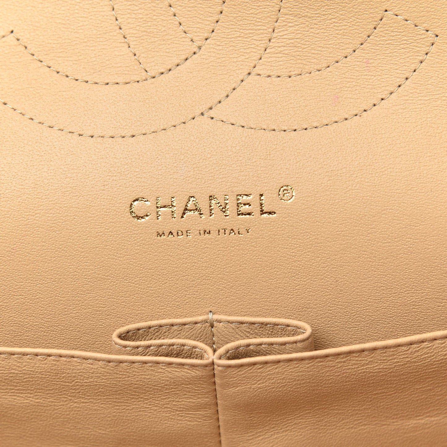Caviar Quilted Jumbo Double Flap Beige Clair