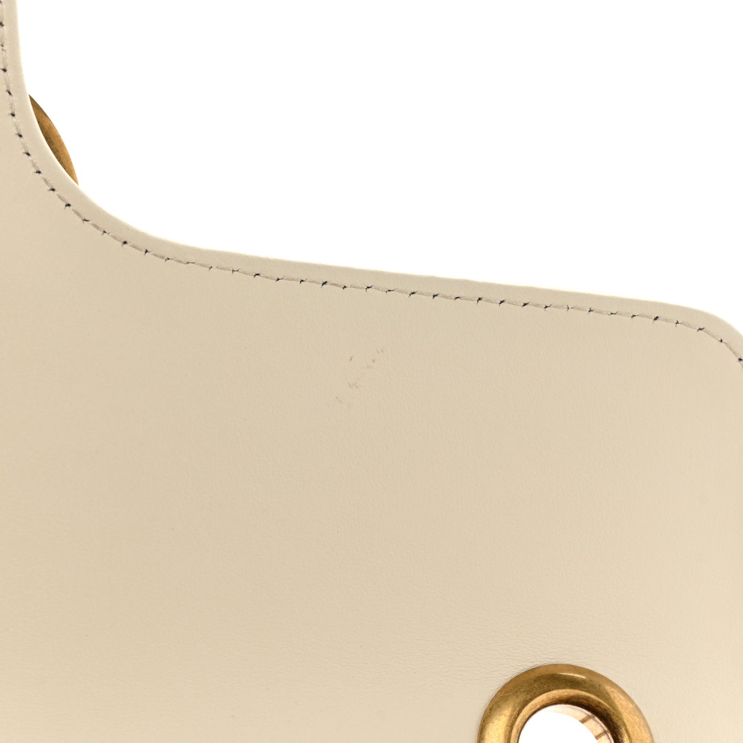 Calfskin Matelasse Small GG Marmont Shoulder Bag White