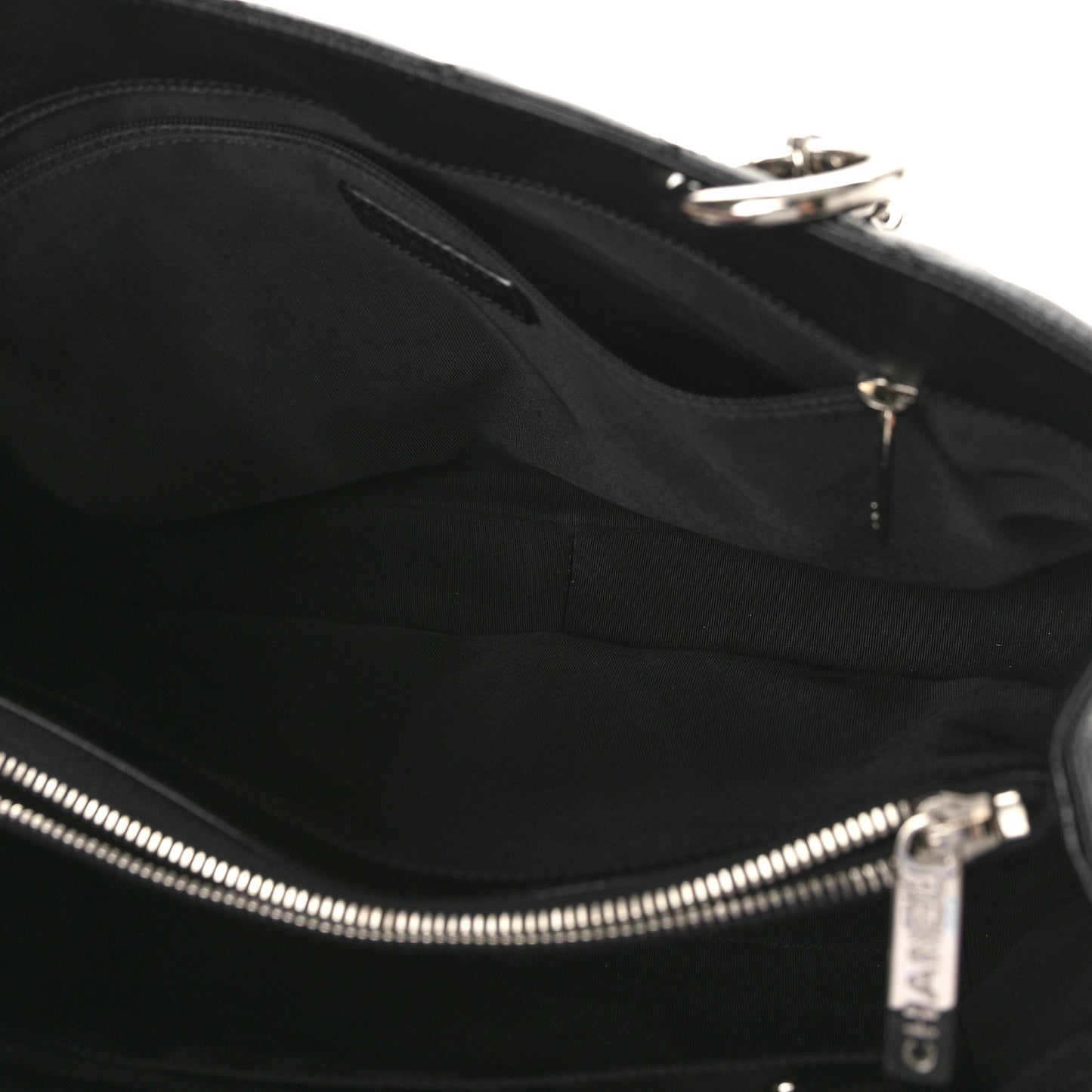 Caviar Quilted Grand Shopping Tote GST Black