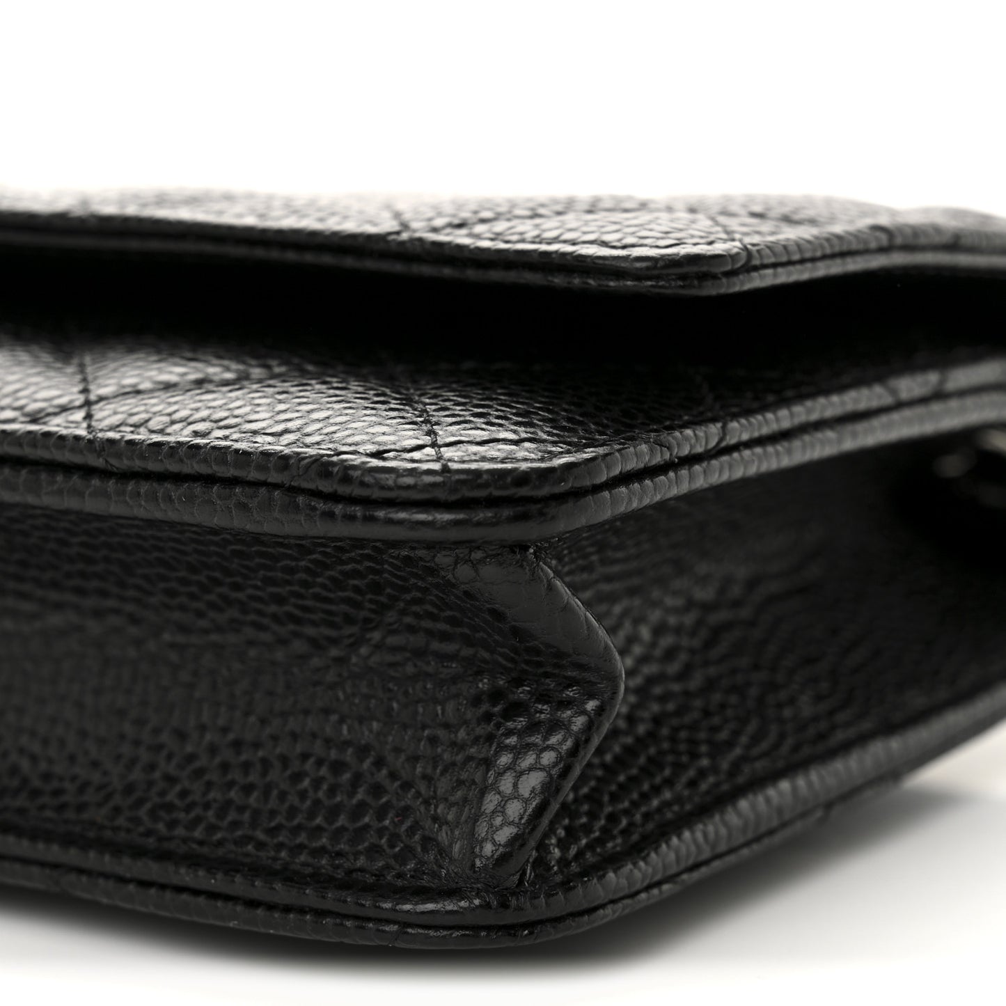 Caviar Quilted Wallet on Chain WOC Black
