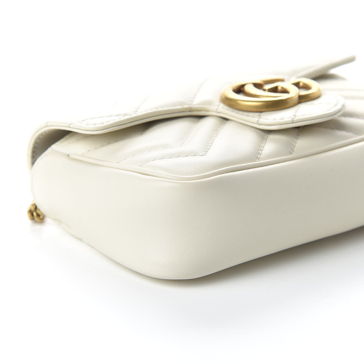 Calfskin Matelasse Super Mini GG Marmont Shoulder Bag White