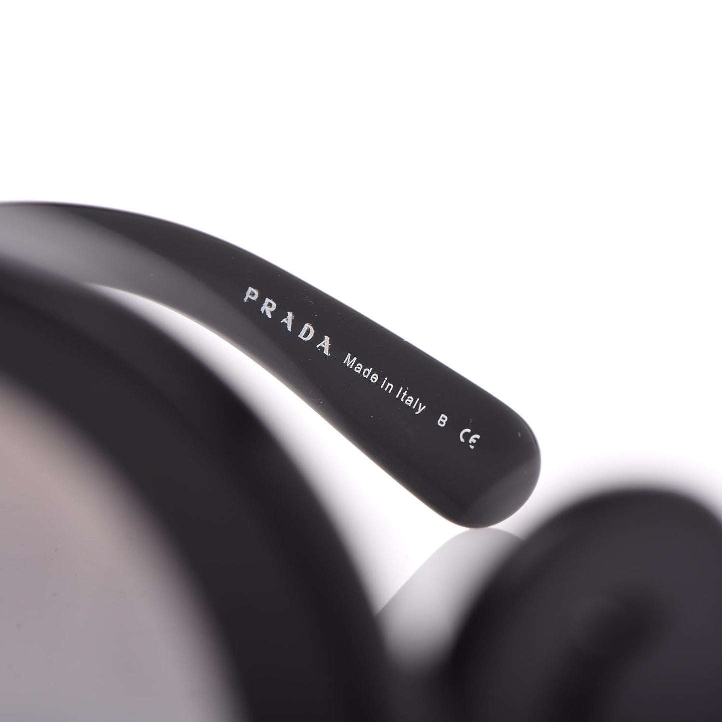 Baroque Sunglasses SPR 27N Black