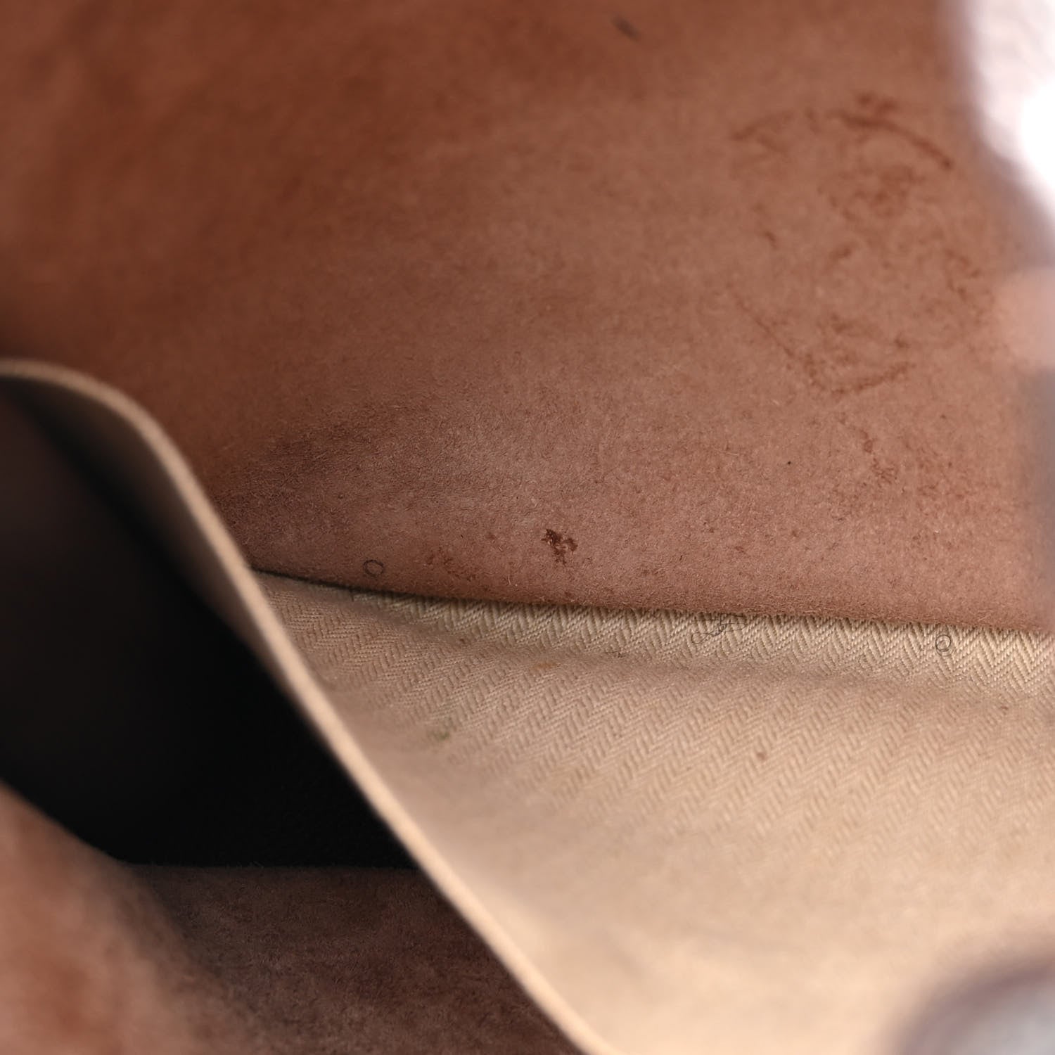 Hermes Buffalo Vespa PM Havane 12 of 17
