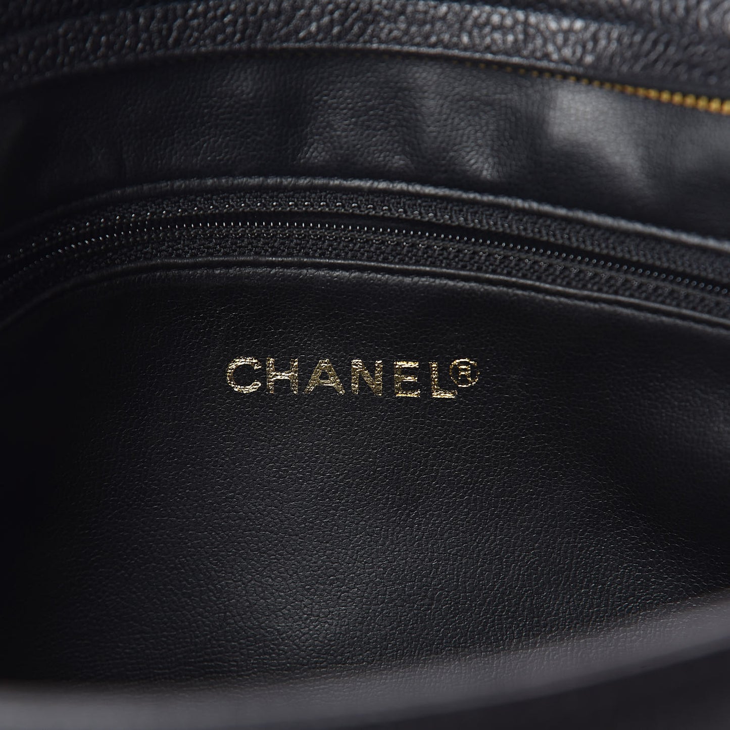 Caviar CC Shoulder Bag Black