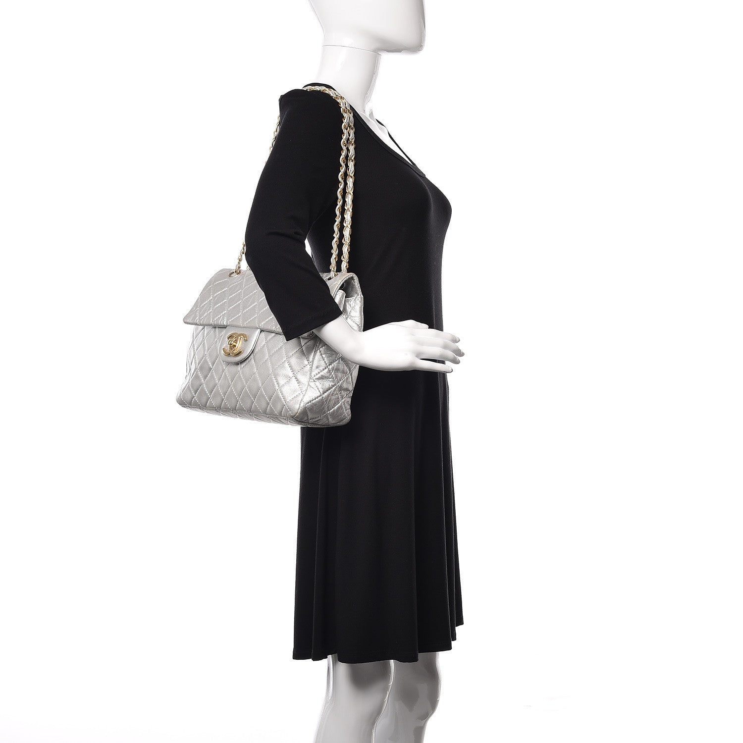 Chanel Metallic Lambskin Quilted Maxi Single Flap Silver 2 of 14
