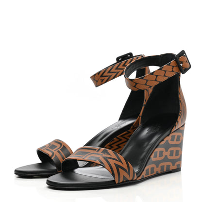 Hermes Calfskin Printed Acapulco Wedge Sandals 38.5 Black Naturel 3 of 10