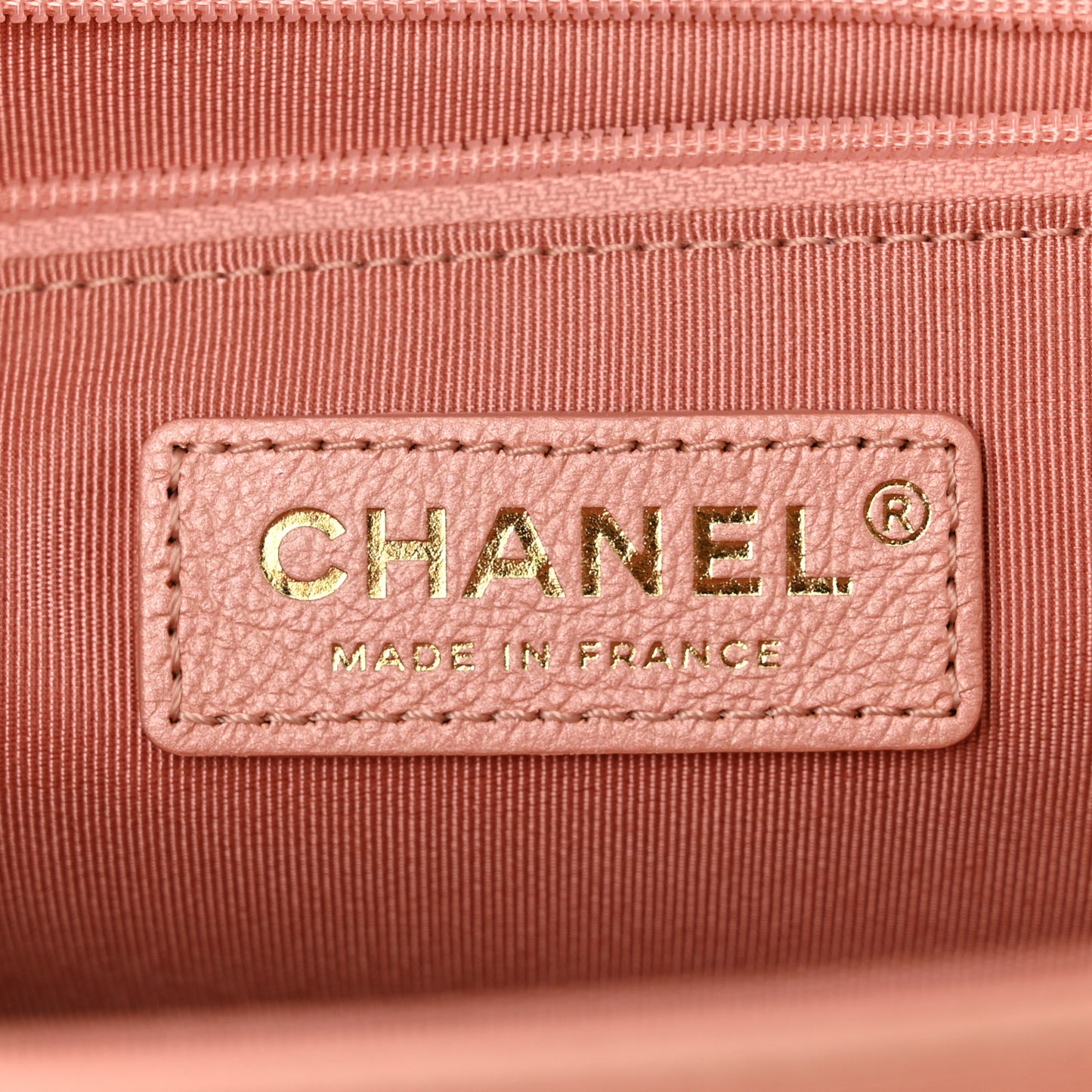 Iridescent Calfskin Smart Pocket Flap Bag Pink