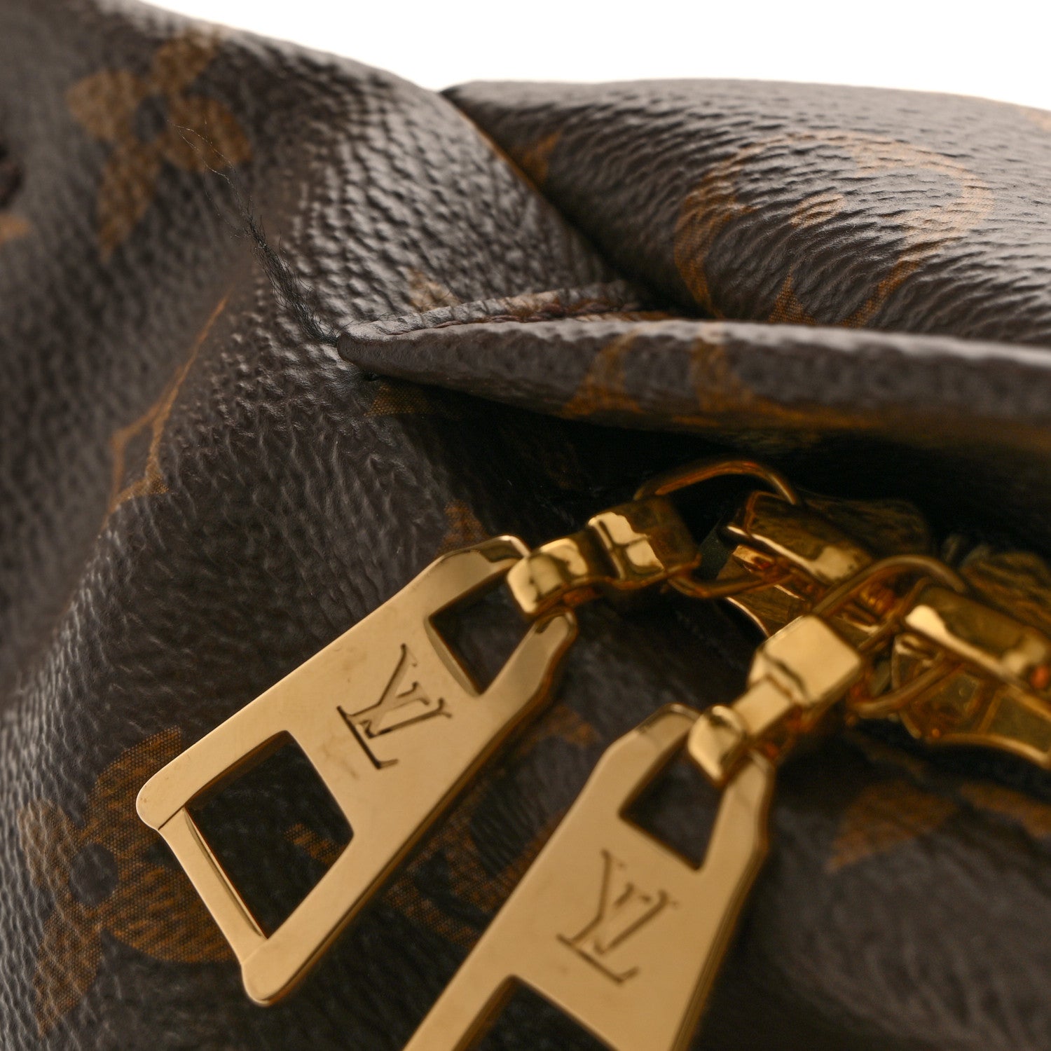 Louis Vuitton Monogram Bumbag 27 of 27