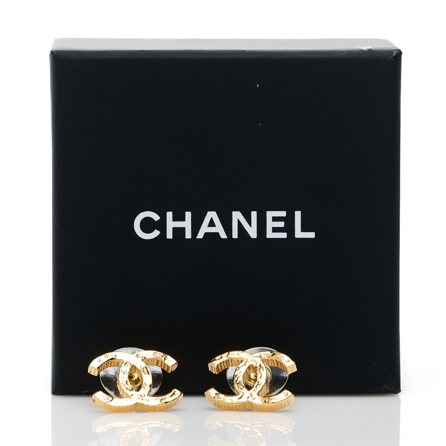 Metal Textured CC Earrings Gold