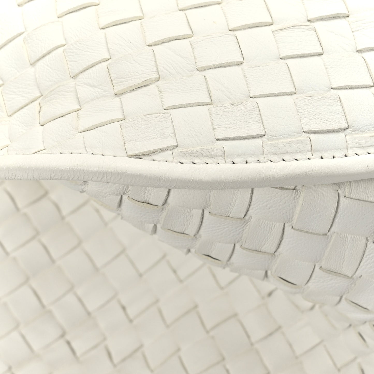 Nappa Intrecciato Hobo White