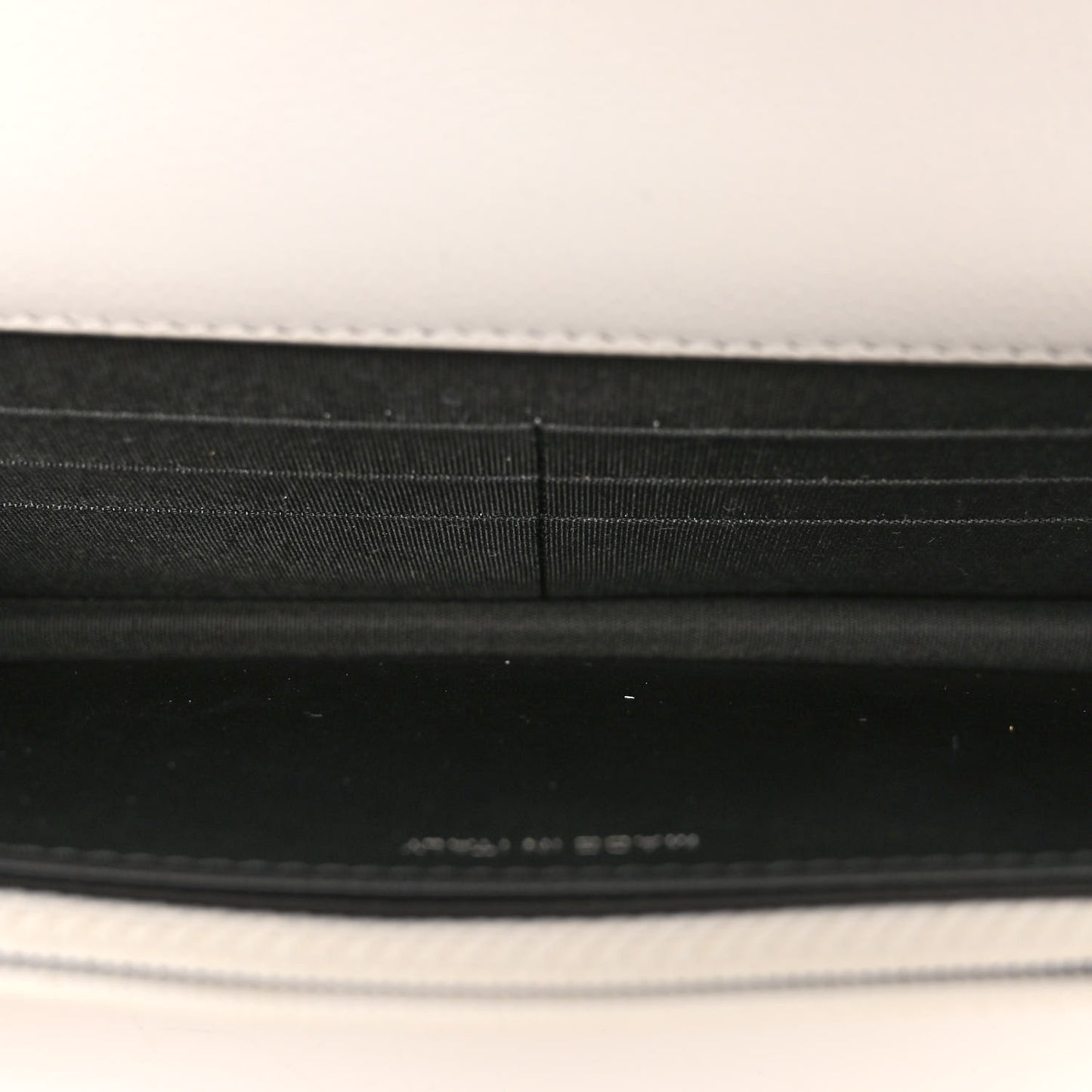 Caviar Quilted My Everything Wallet On Chain WOC White