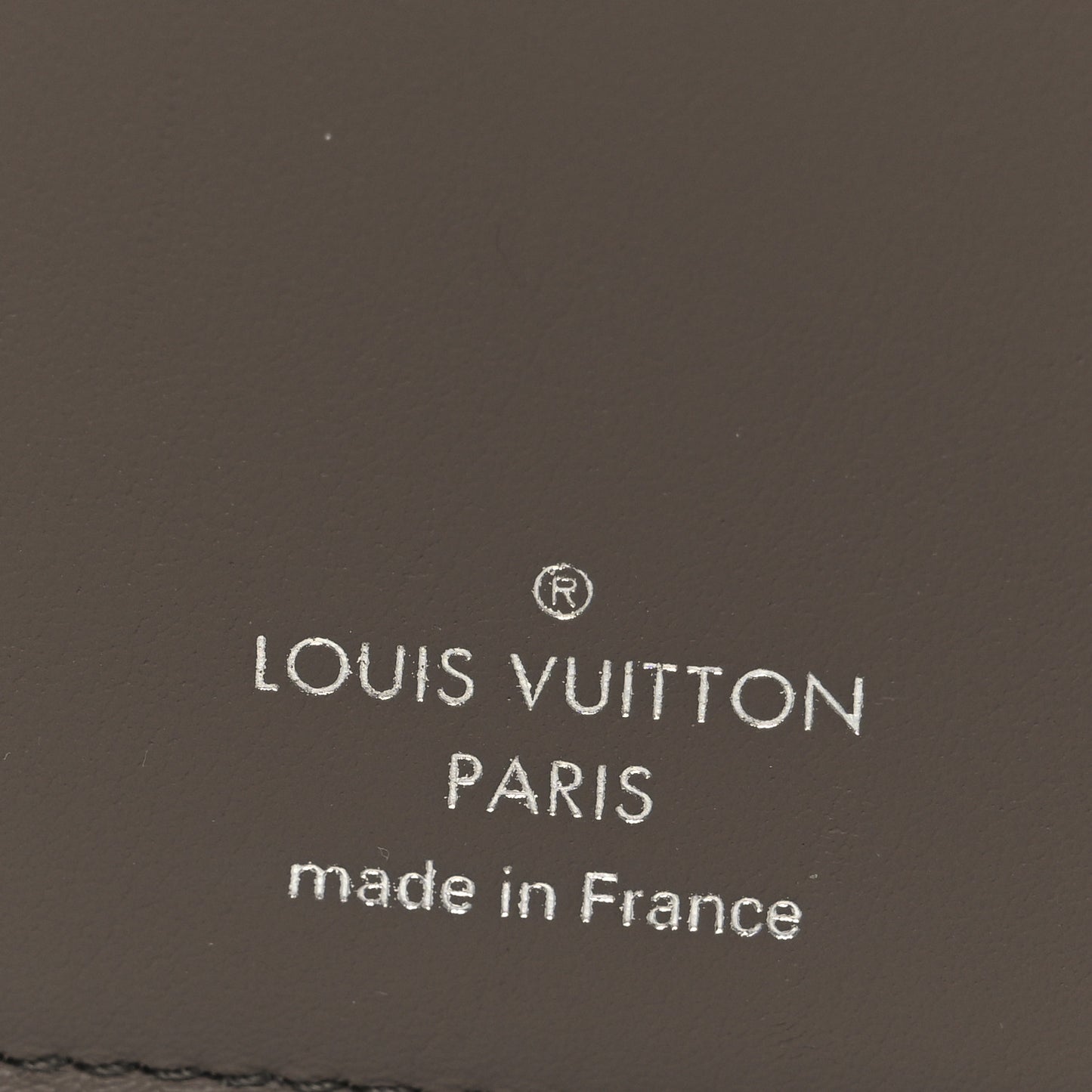 Taurillon Capucines Compact Wallet Magnolia