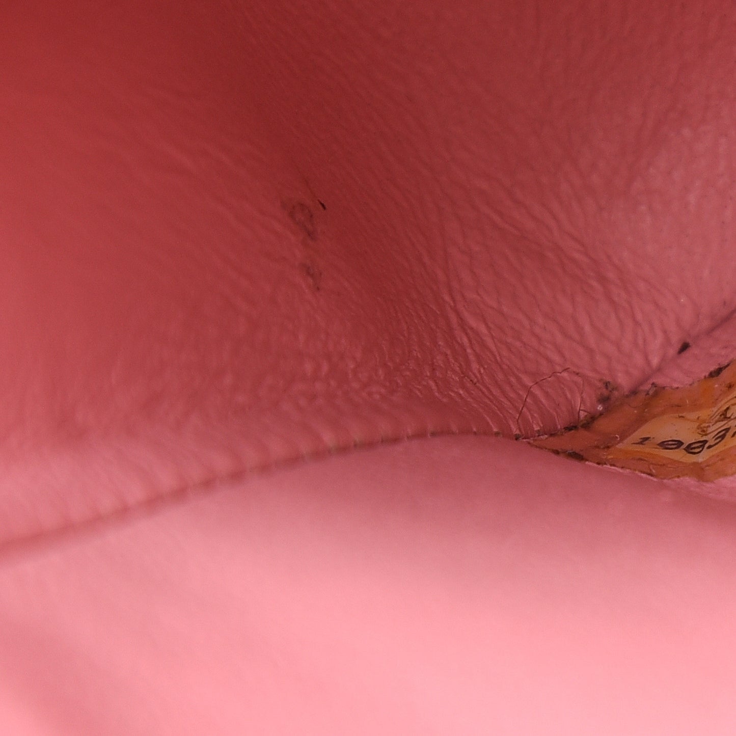 Caviar Quilted Medium Double Flap Pink