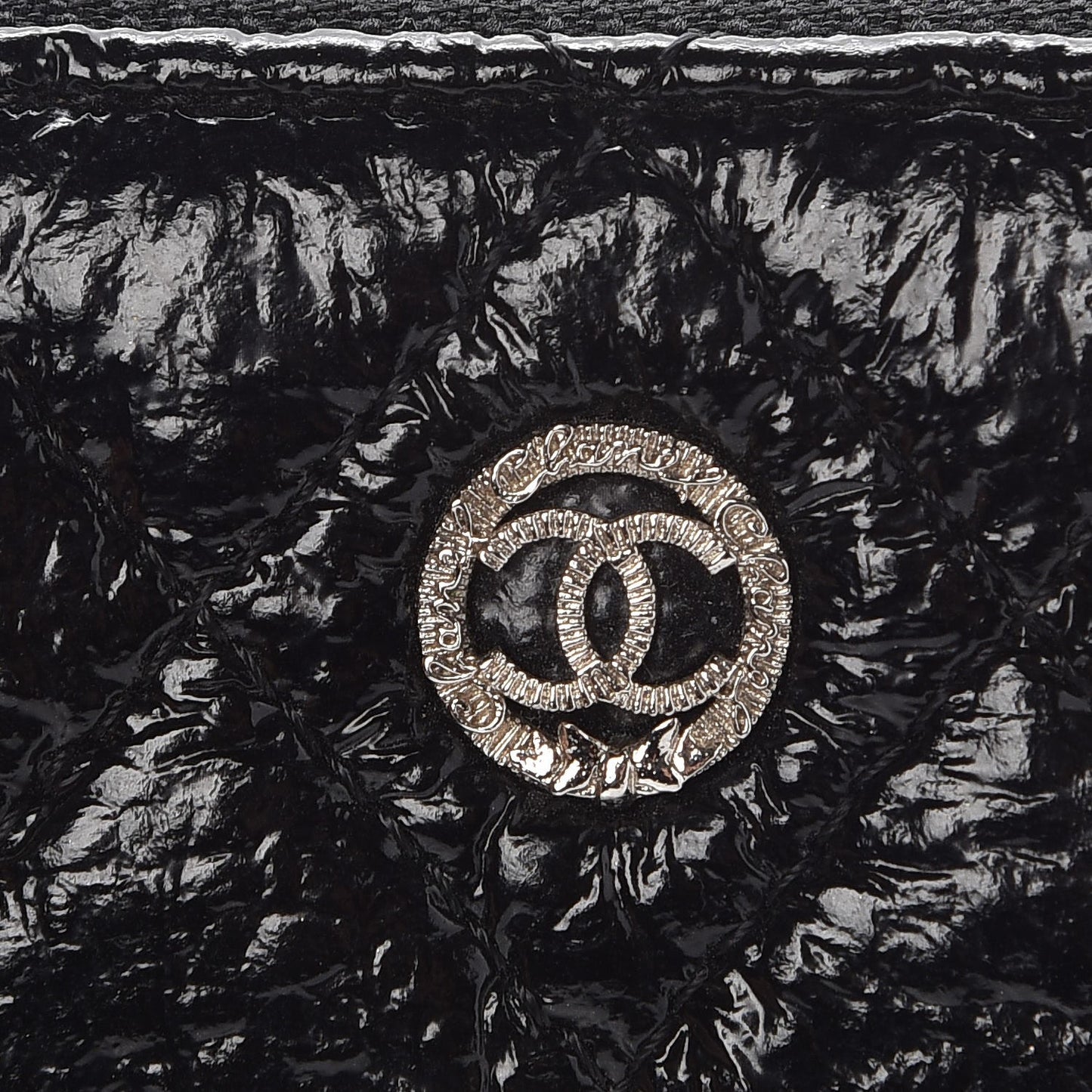Crackled Patent Calfskin Large Gusset Zip Around Wallet Black