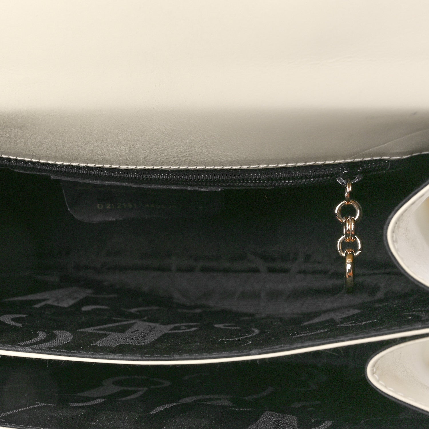Salvatore Ferragamo Brushed Off Calfskin Iconic Large Top Handle Bag Magnolia 5 of 9