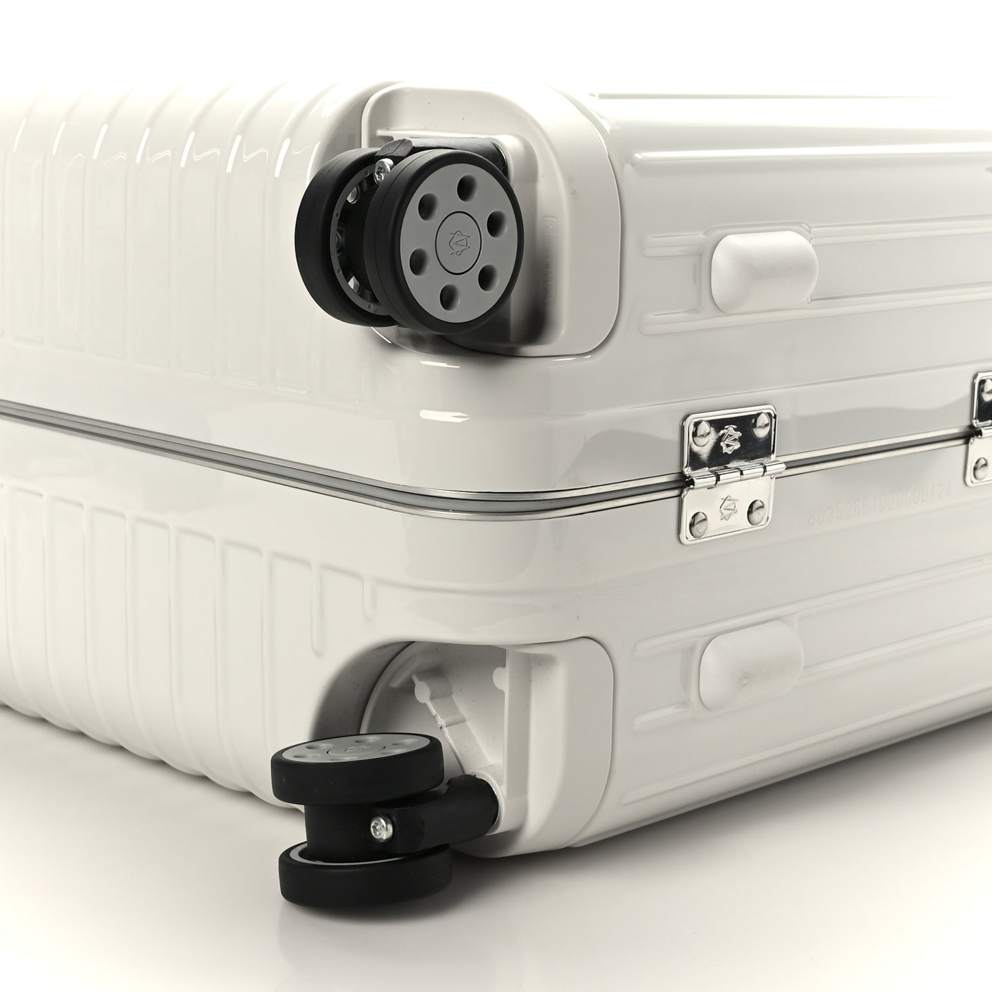 Gloss Polycarbonate Aluminum Hybrid Cabin White